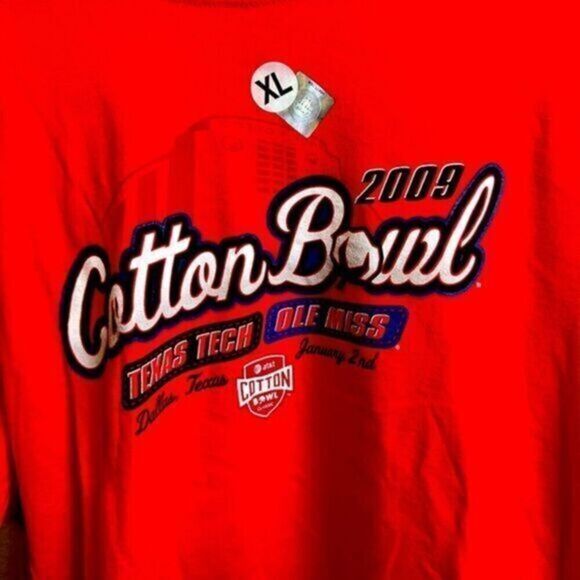 NWOT Gildan 2009 Cotton Bowl Texas Tech vs Ole Miss Red Short Sleeve Tee Size XL - Picture 1 of 6